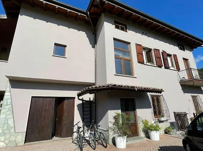 Casa Lilla Apartment Gravedona